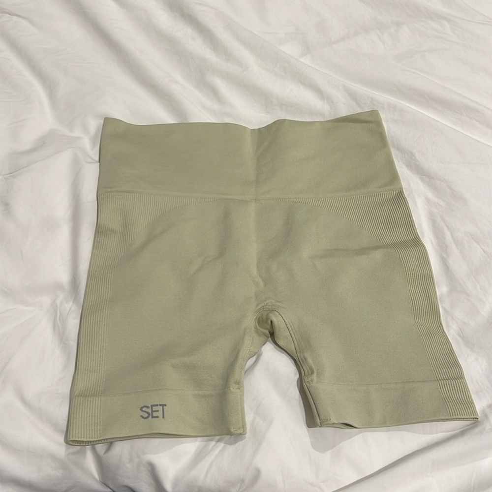 Set Active SculptFlex (Oatmilk / cream): Bike Shorts (S)